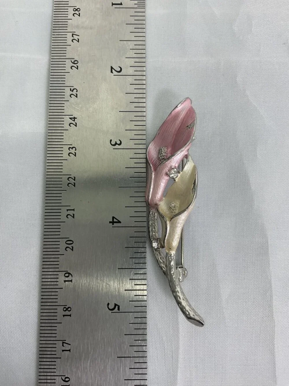 Vtg Premier Designs Calla Lily Brooch Enamel Rhinestone Coquette Fairycore 2.75